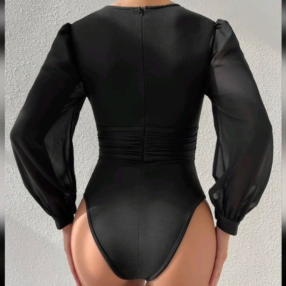 Plunging Neck Bishop Sleeve Ruched Bodysuit - Picture 2 of 4
